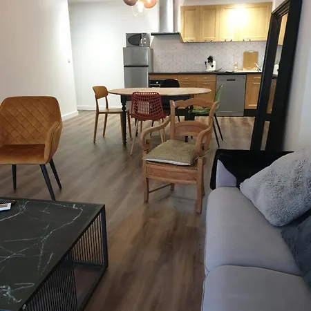 Orvilliers Apartamento *